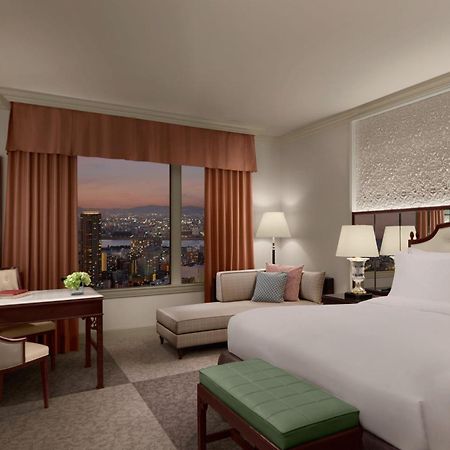 The Ritz-Carlton Osaka Exterior foto