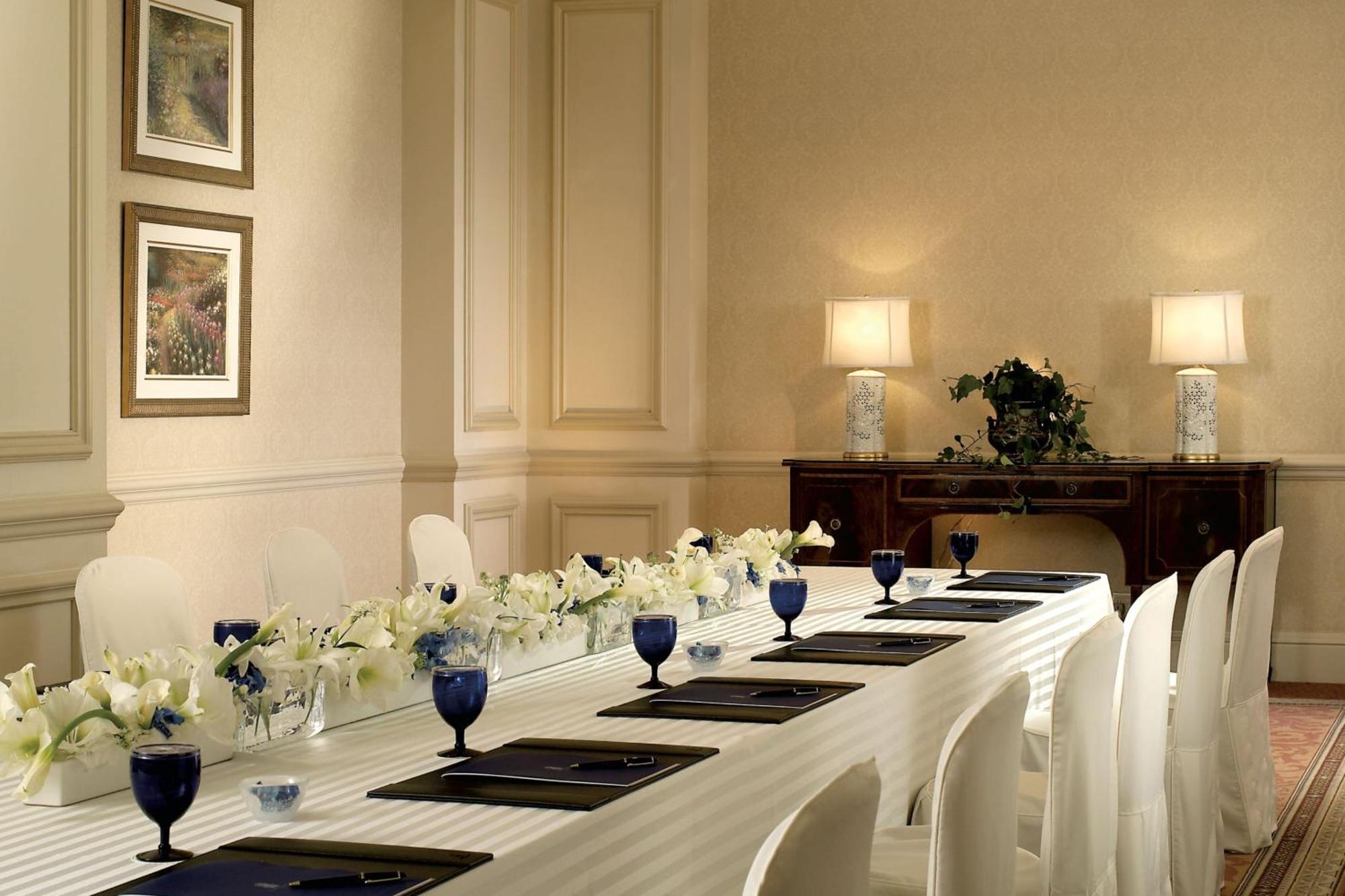 The Ritz-Carlton Osaka Exterior foto