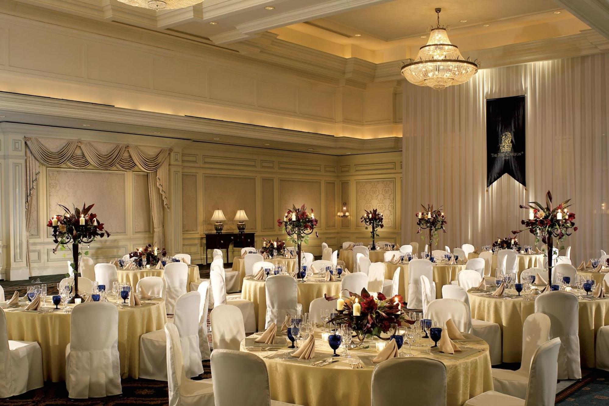 The Ritz-Carlton Osaka Exterior foto