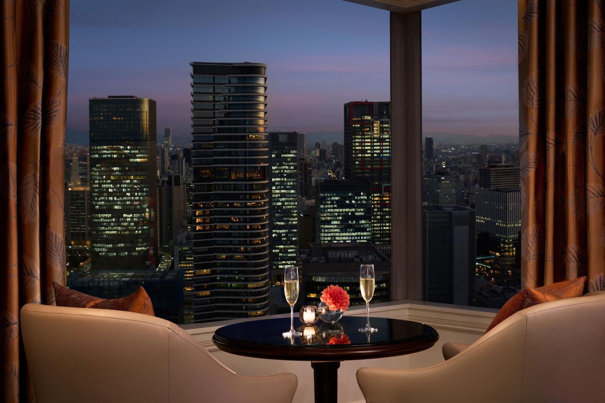 The Ritz-Carlton Osaka Exterior foto